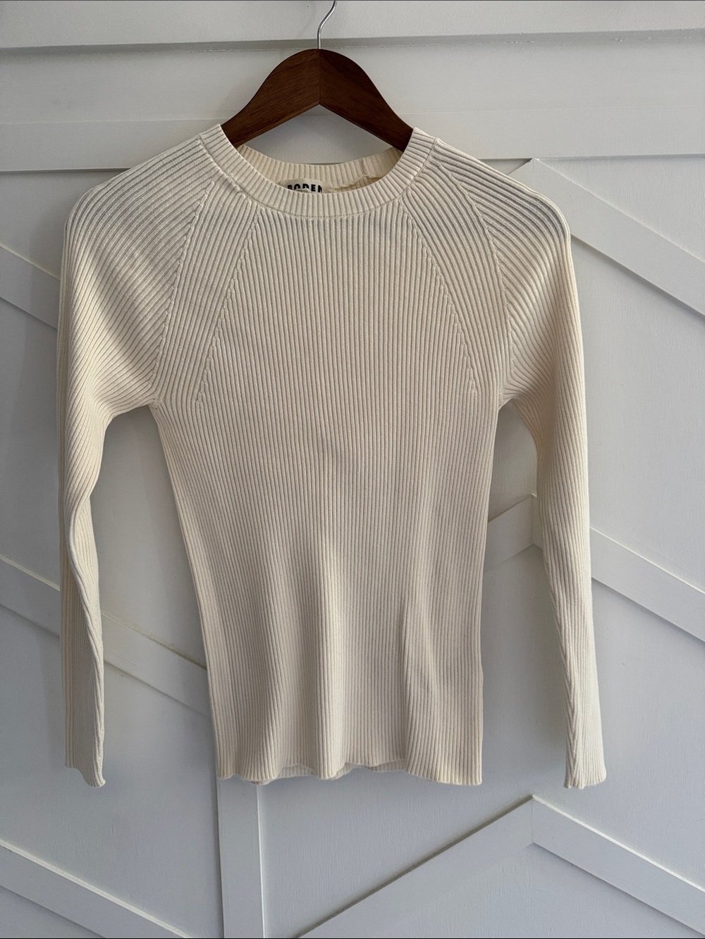 Ribbed cream long sleeve